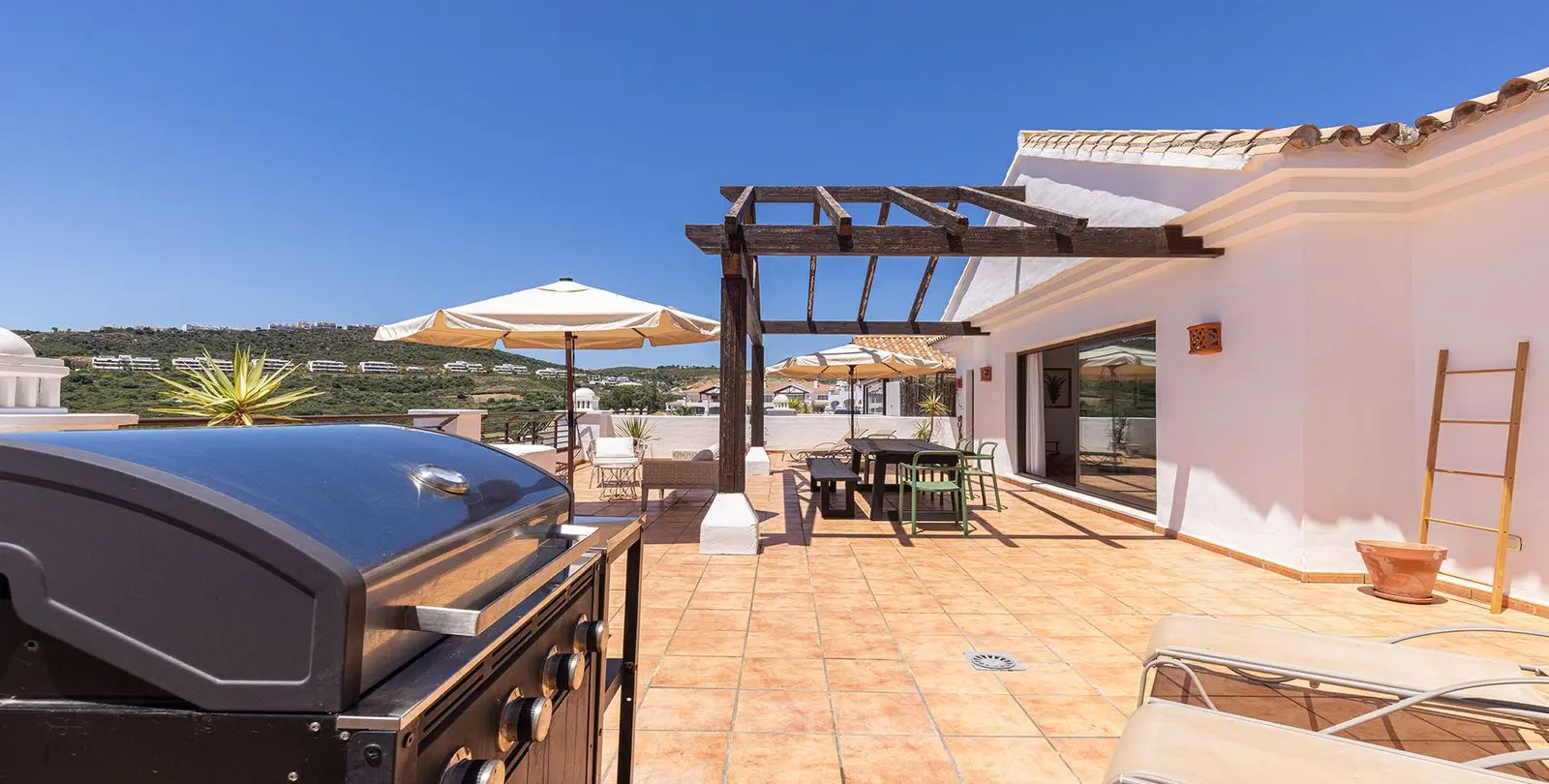 Продажа пентхауса в Casares 42