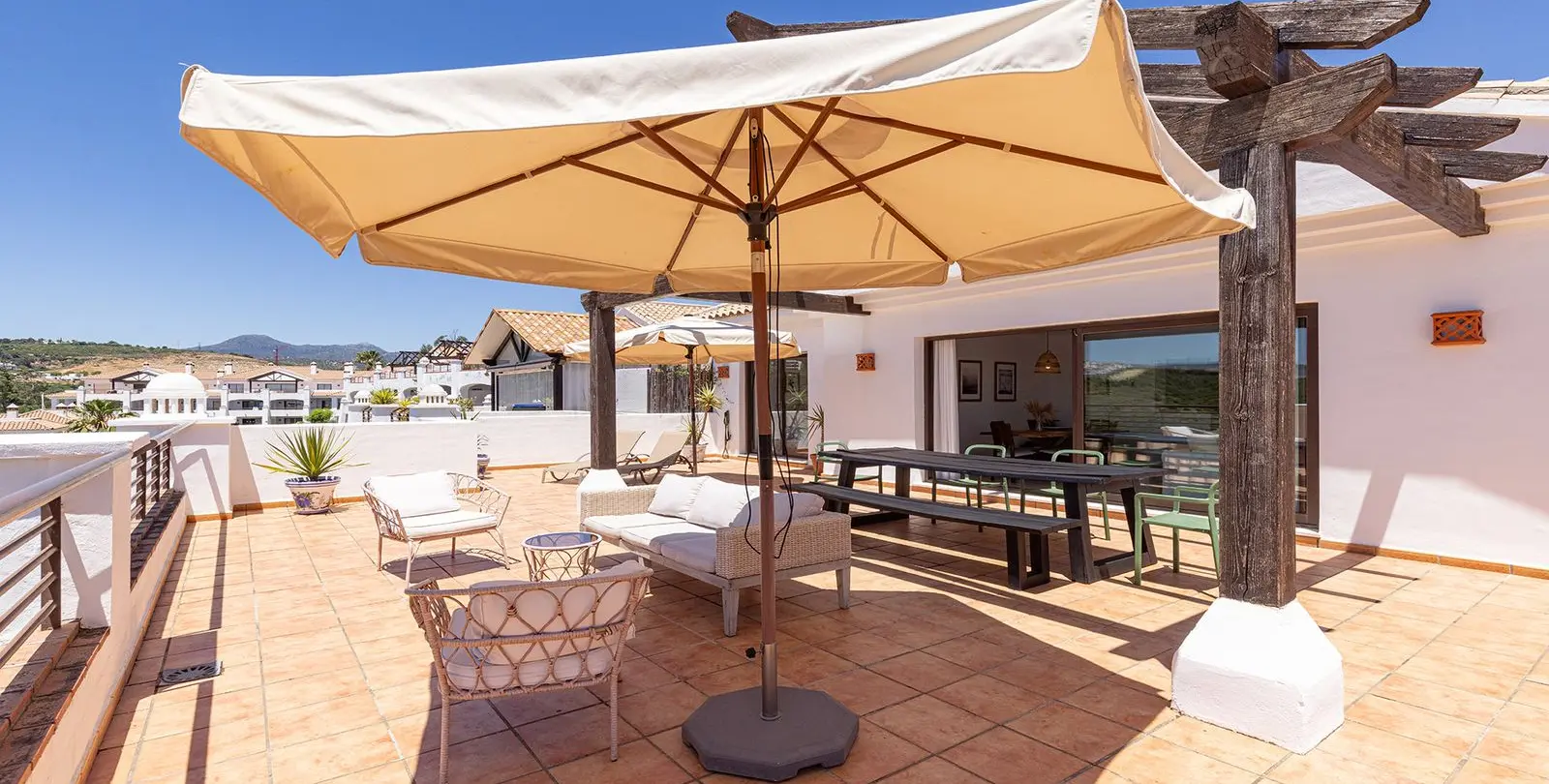 Продажа пентхауса в Casares 43