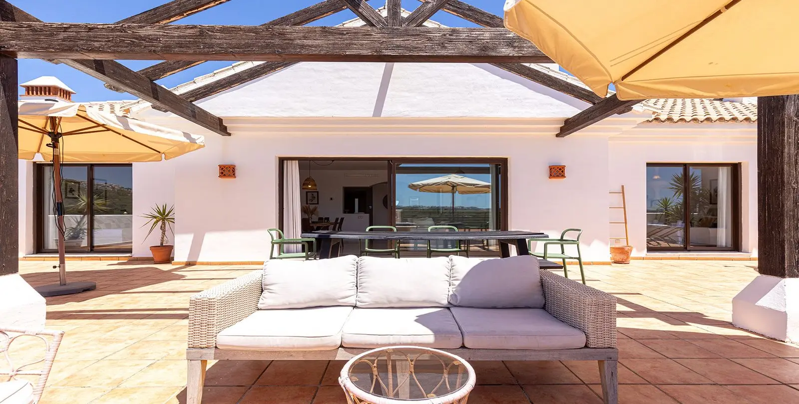 Продажа пентхауса в Casares 44