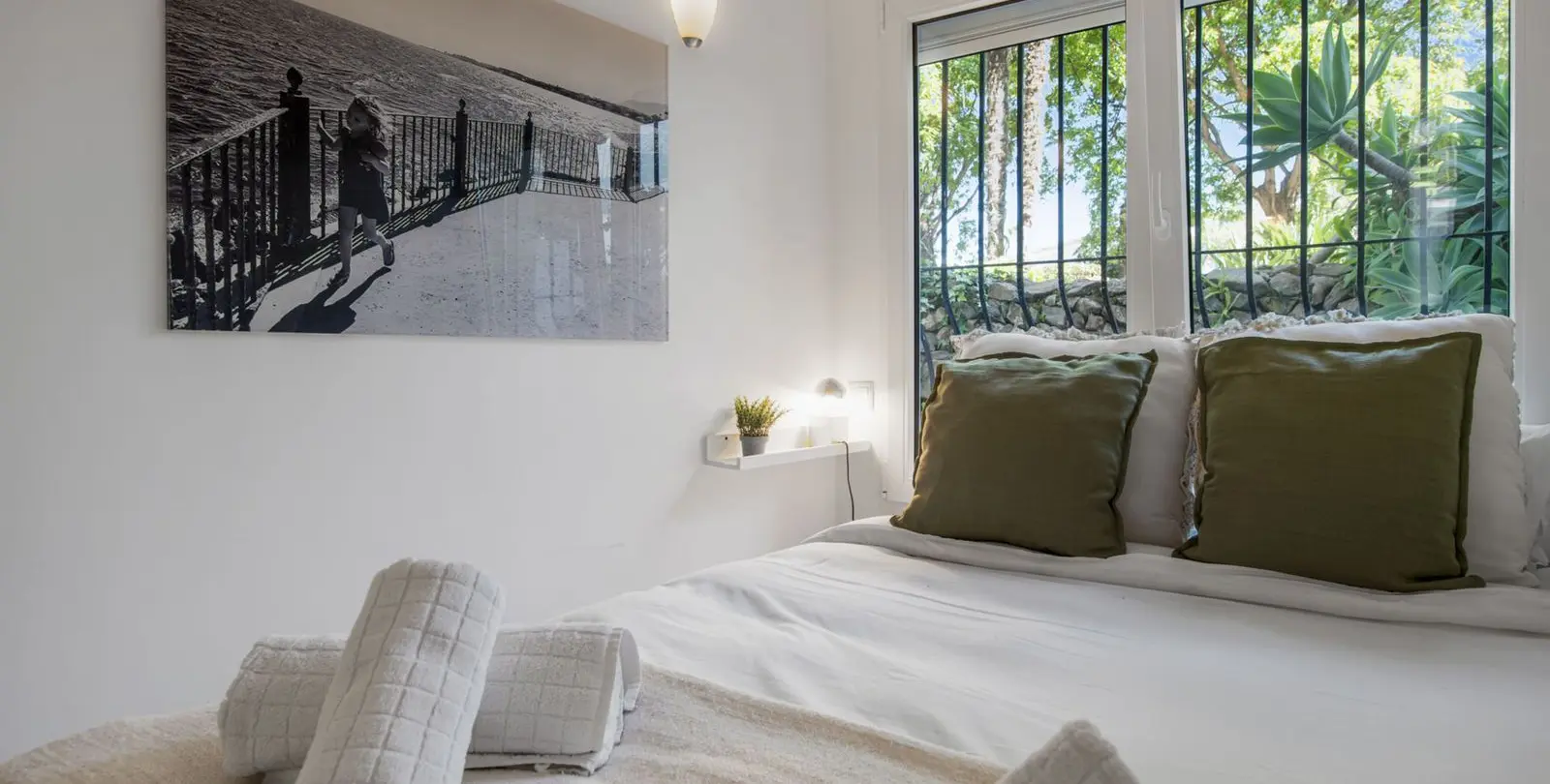 Sale of ground floor apartment in Puerto Banús 11