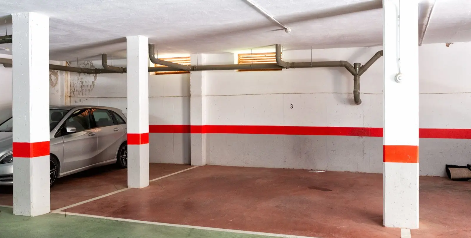 Sale of penthouse duplex in La Mairena 47