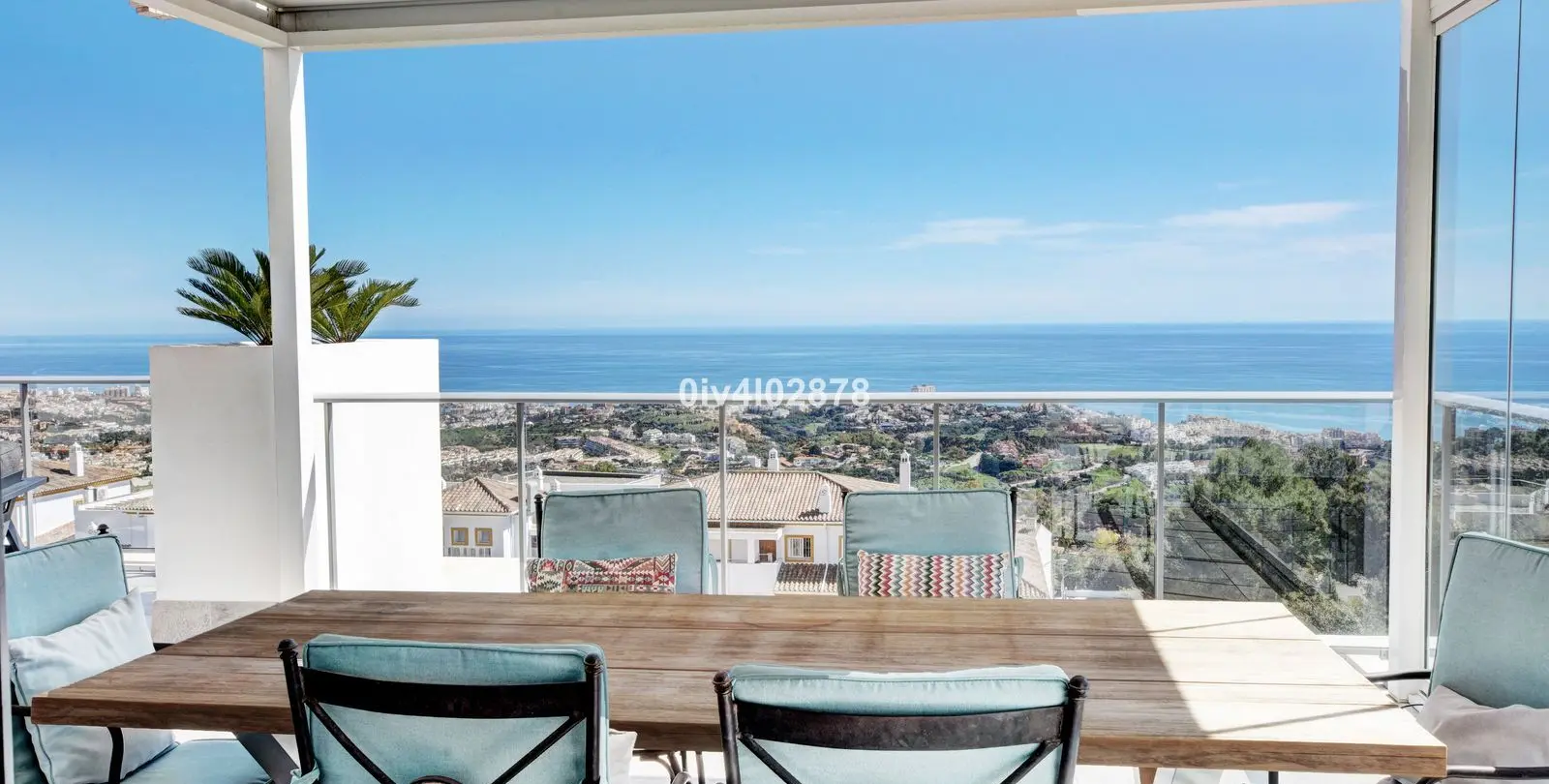 Sale of penthouse in Benalmadena Pueblo 1