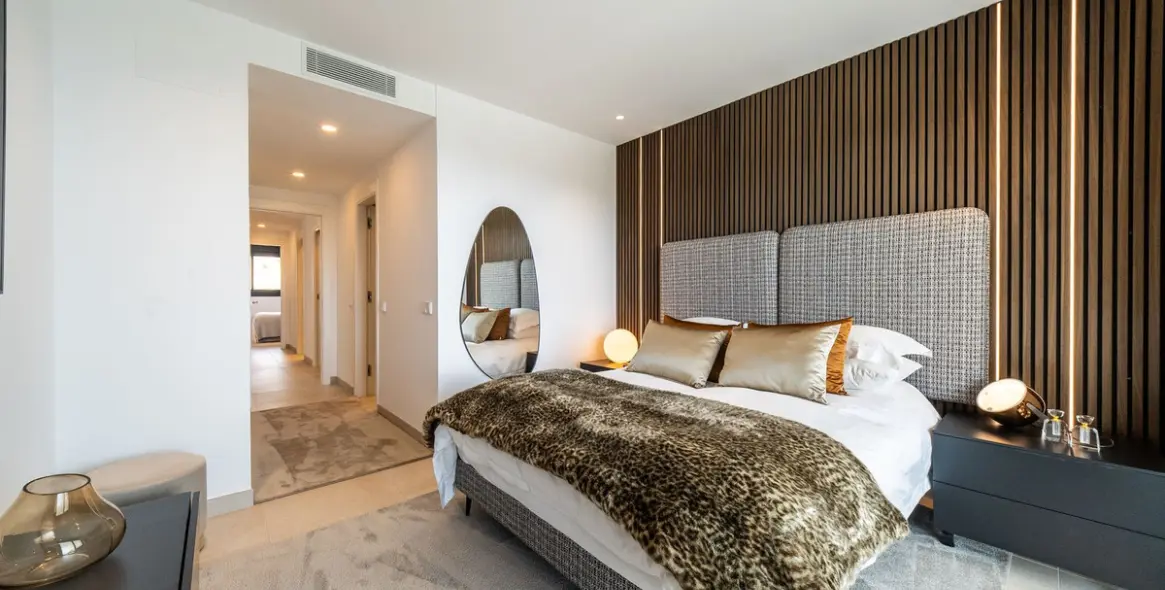 Venta de ático dúplex en Carvajal 8
