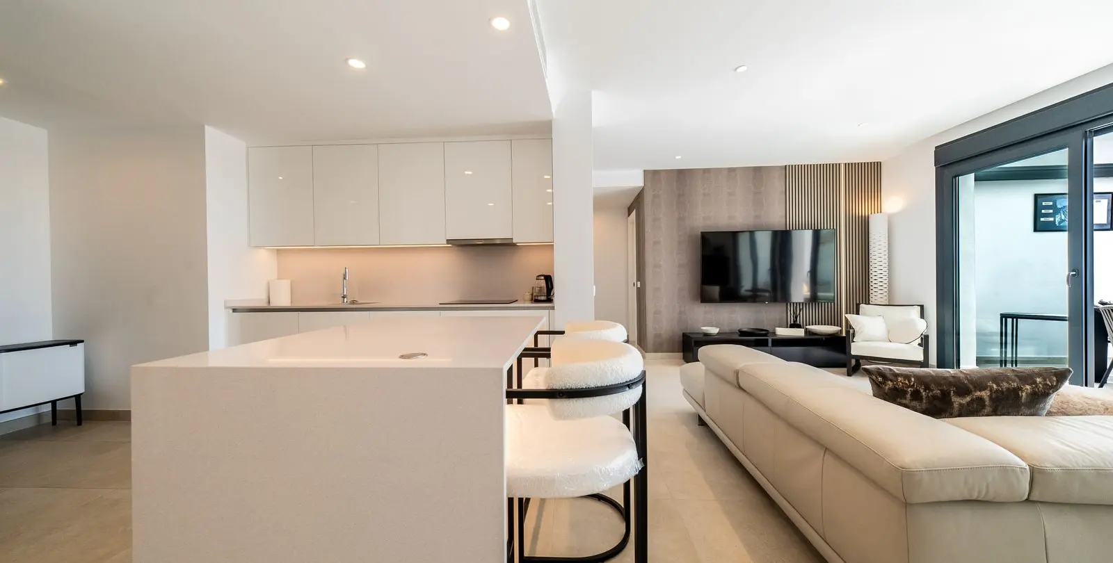 Sale of penthouse duplex in Carvajal 3