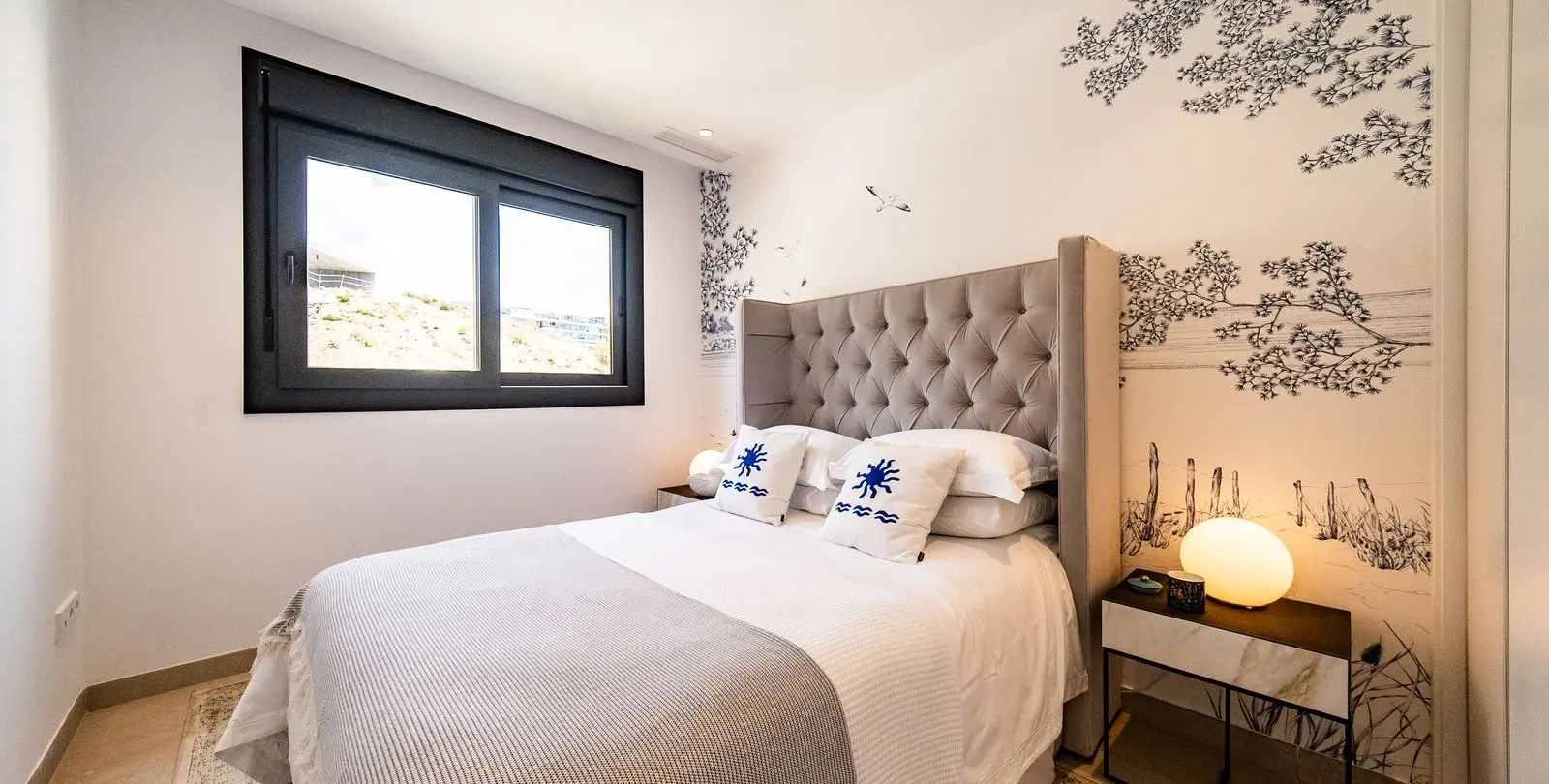 Sale of penthouse duplex in Carvajal 21