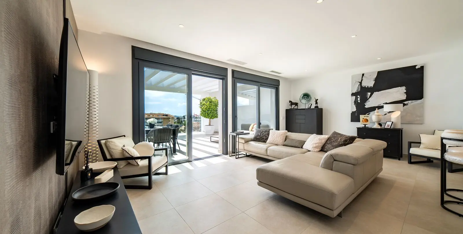 Sale of penthouse duplex in Carvajal 30