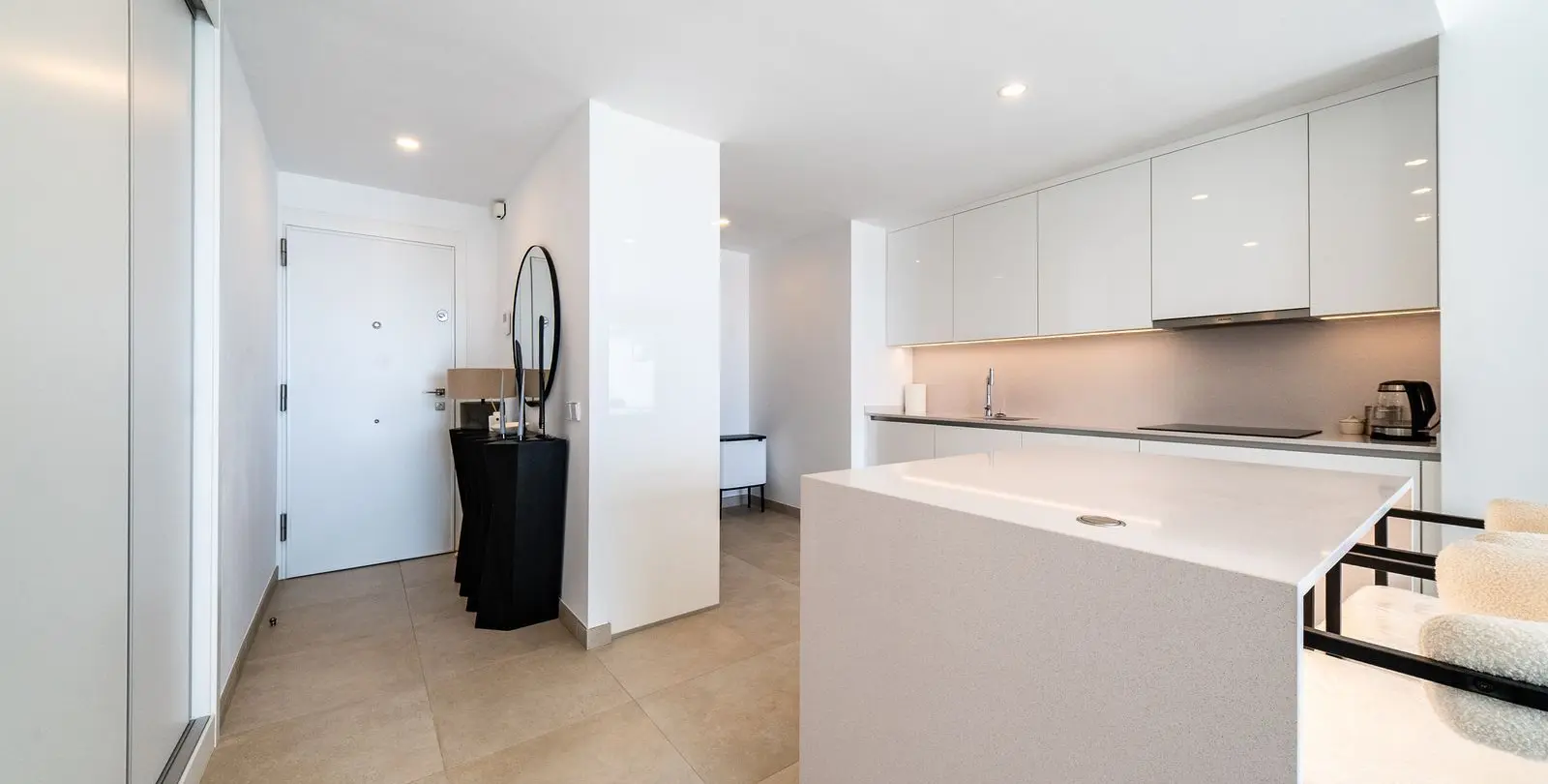 Sale of penthouse duplex in Carvajal 31