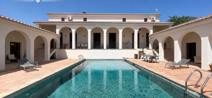 Venta de villa independiente en Alcaucín 1