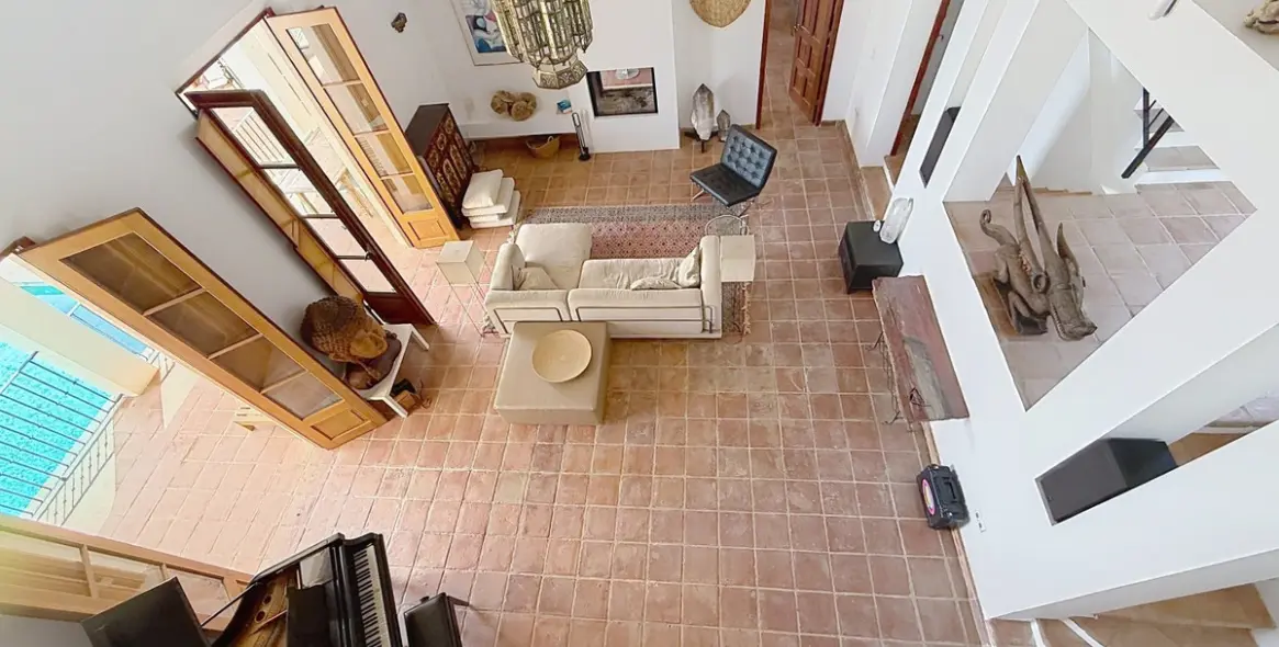 Venta de villa independiente en Alcaucín 27