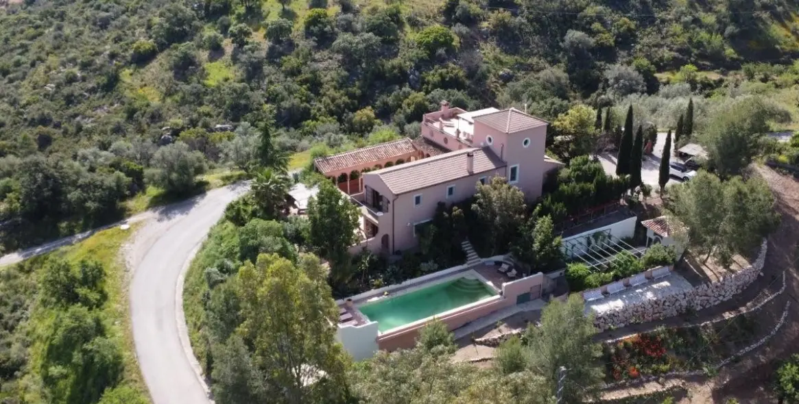 Venta de villa independiente en Comares 7