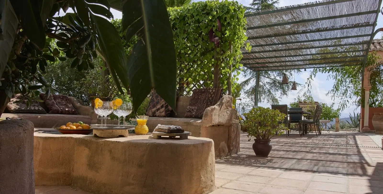 Sale of detached villa in Comares 28