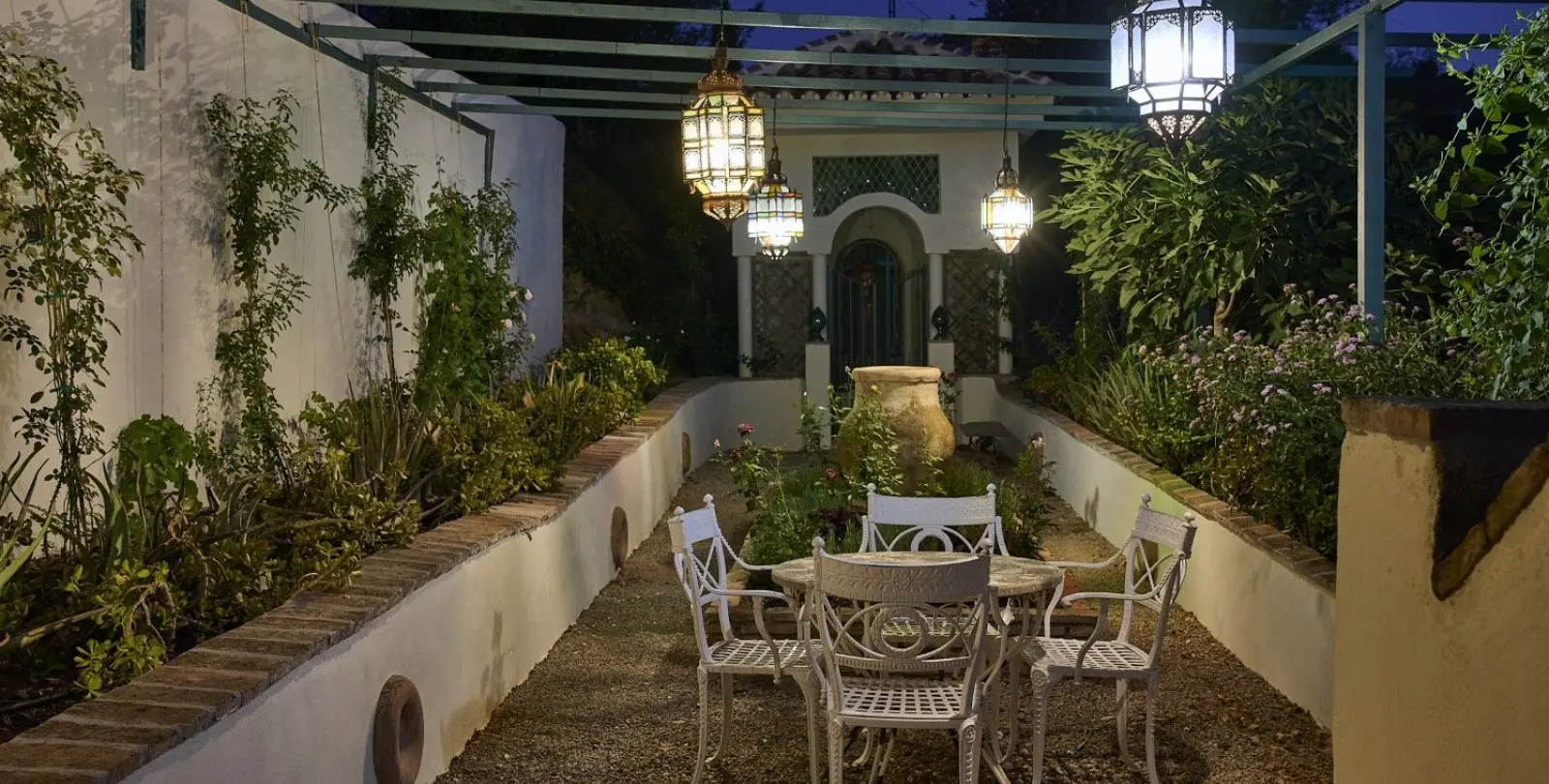 Sale of detached villa in Comares 39