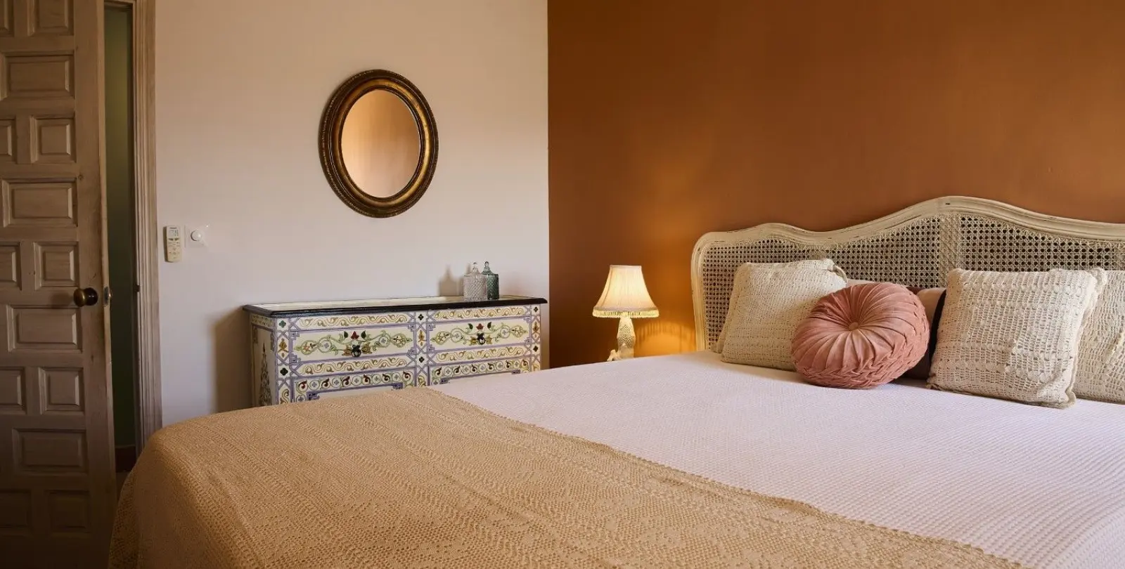 Sale of detached villa in Comares 43