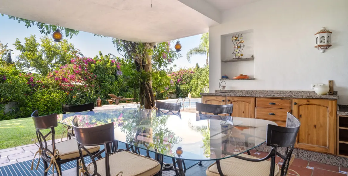 Venta de villa independiente en Guadalmina Alta 2