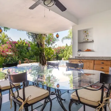 Venta de villa independiente en Guadalmina Alta