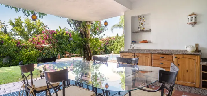Venta de villa independiente en Guadalmina Alta 1