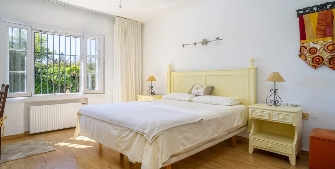 Venta de villa independiente en Guadalmina Alta 6