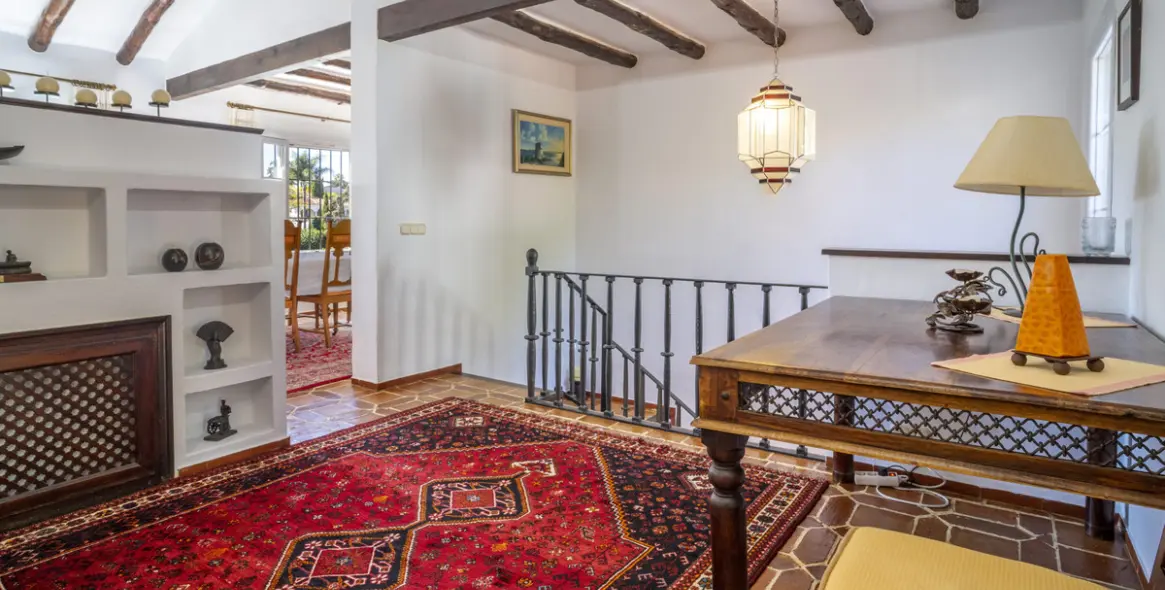 Venta de villa independiente en Guadalmina Alta 16