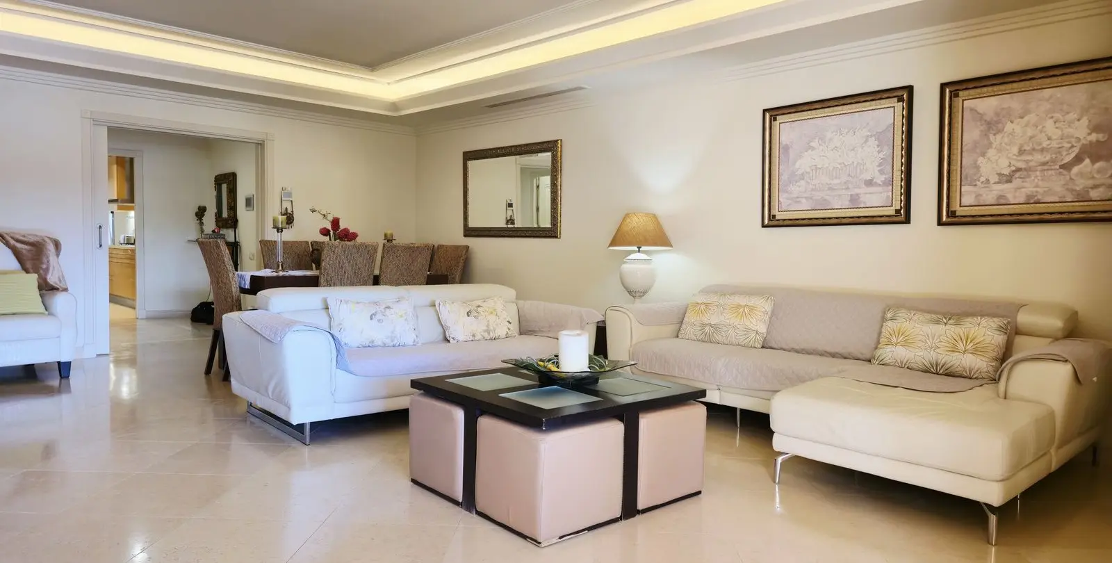 Продажа апартаментов на среднем этаже в Estepona 6