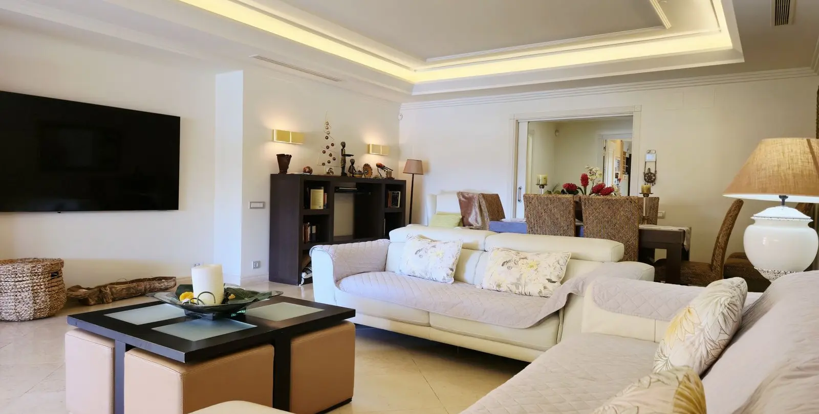 Продажа апартаментов на среднем этаже в Estepona 7