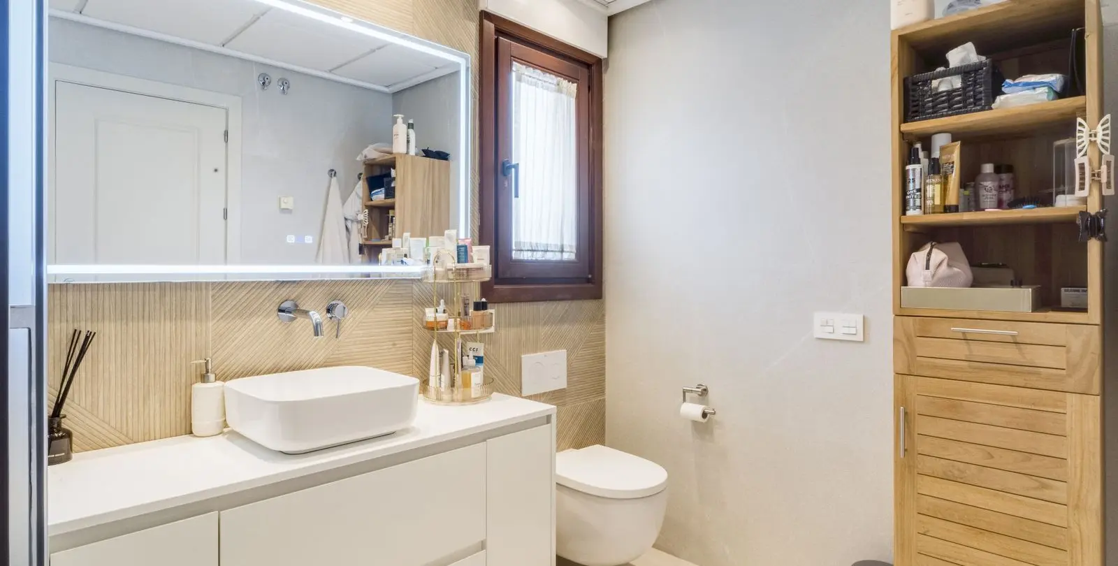 Sale of penthouse duplex in The Golden Mile 19