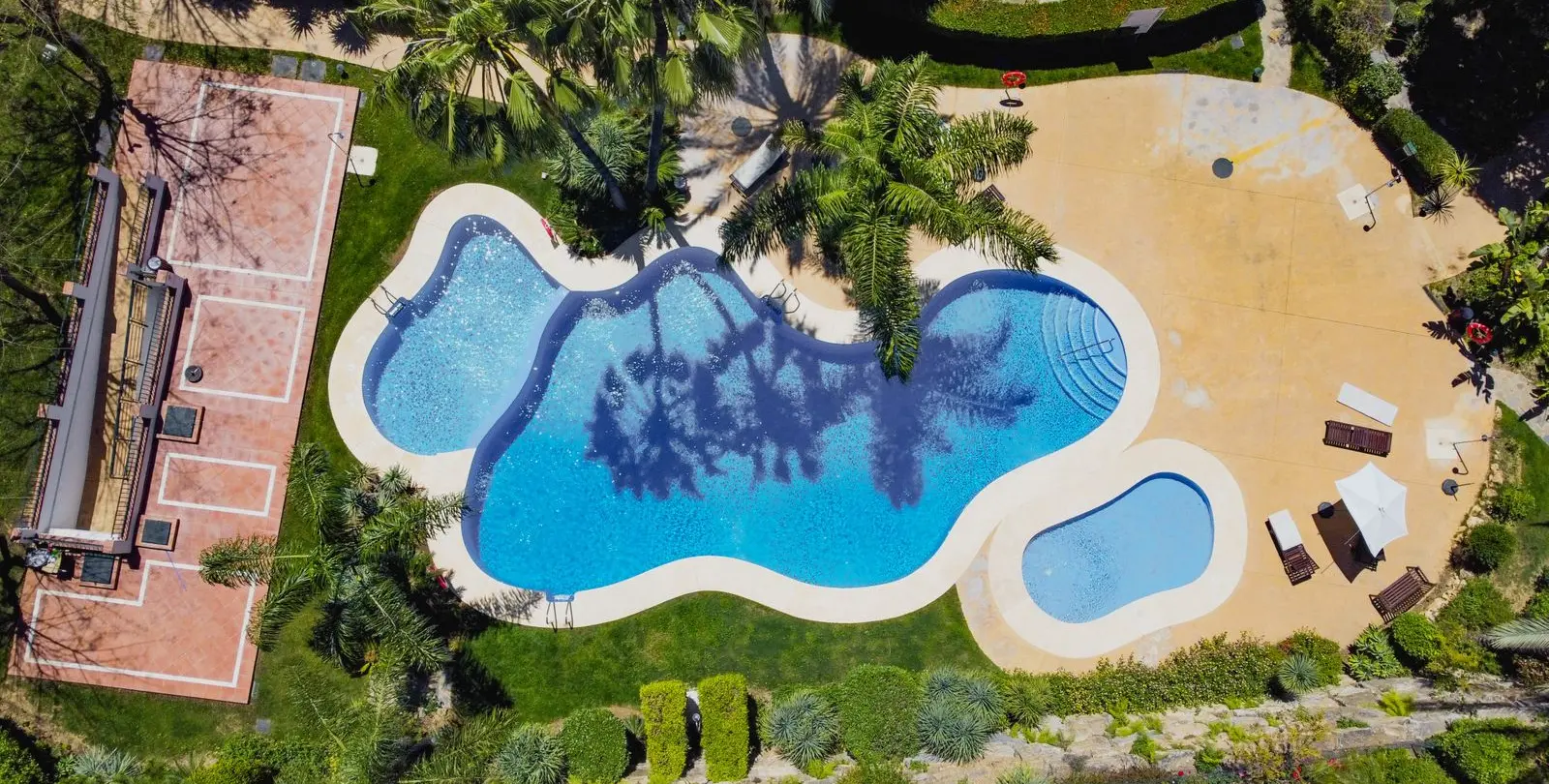 Sale of penthouse duplex in The Golden Mile 23