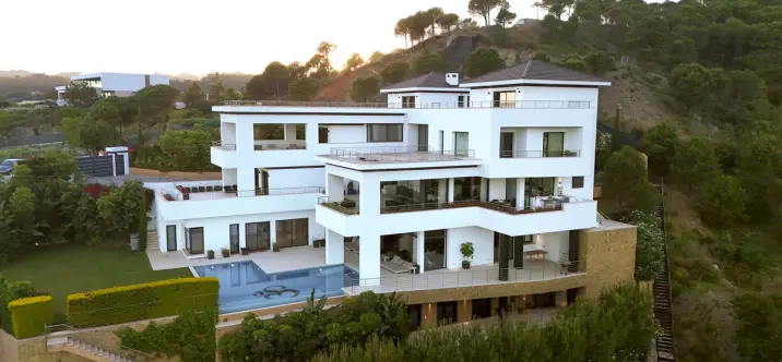 Venta de villa independiente en Benahavís 0
