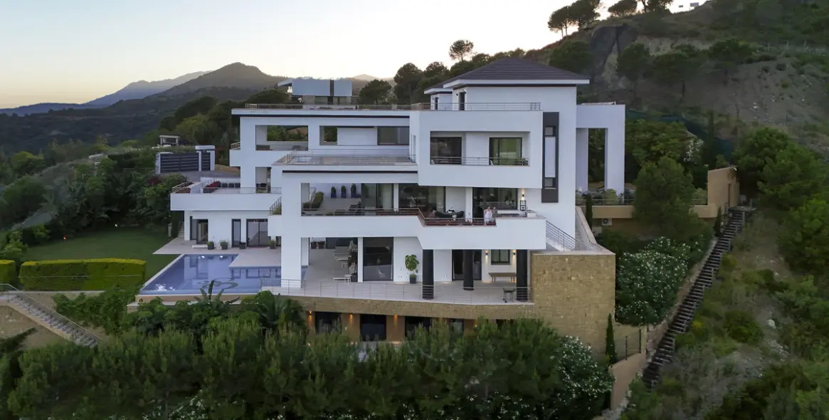 Venta de villa independiente en Benahavís 31