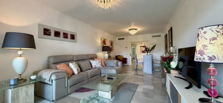 Alquiler a corto plazo de apartamento en planta baja en Guadalmina Baja 1