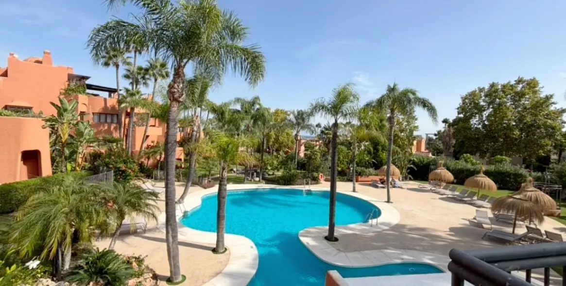 Long-term rent of penthouse in La Dama de Noche-La Alzambra 21