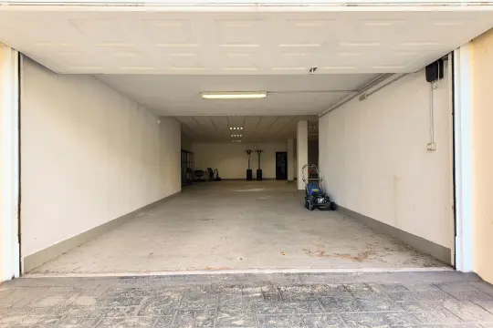 Image 61 thumb