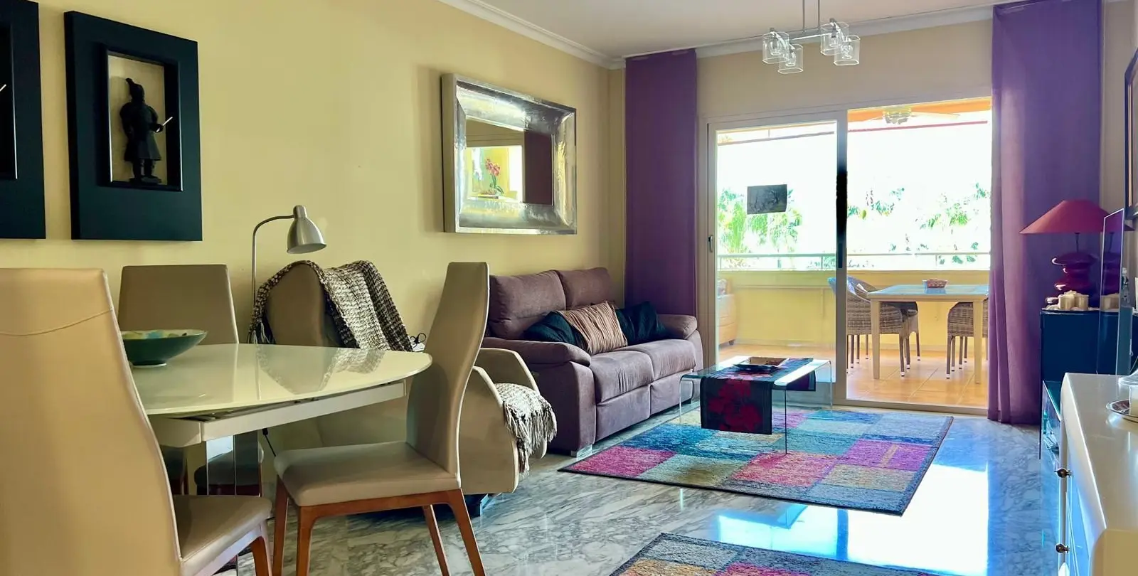 Sale of middle floor apartment in El Faro 2