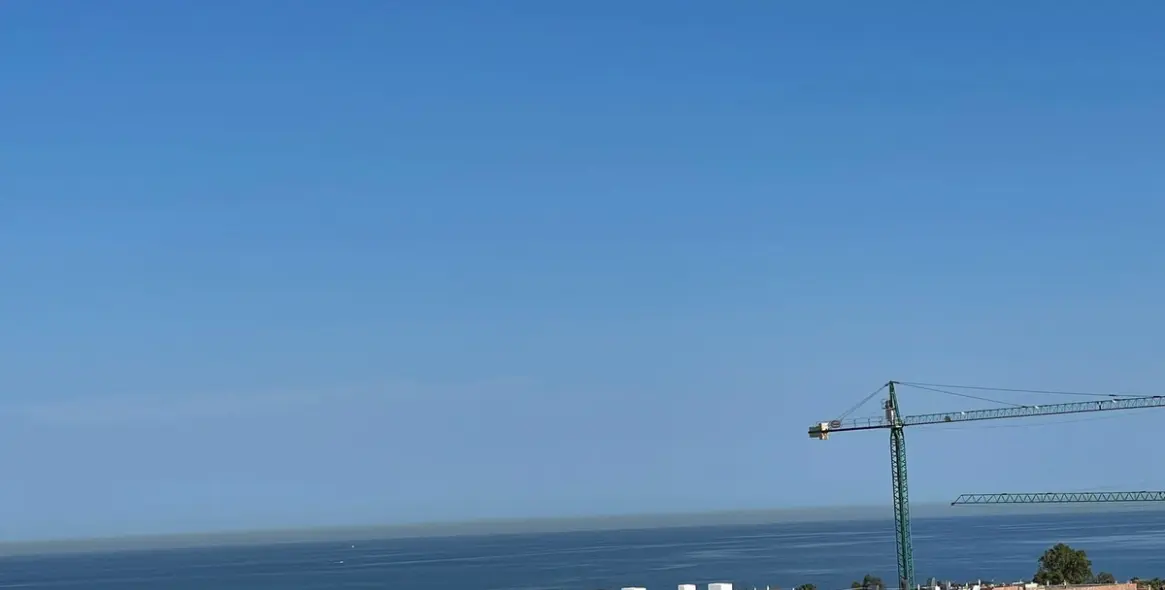 Sale of middle floor apartment in San Pedro de Alcántara 2