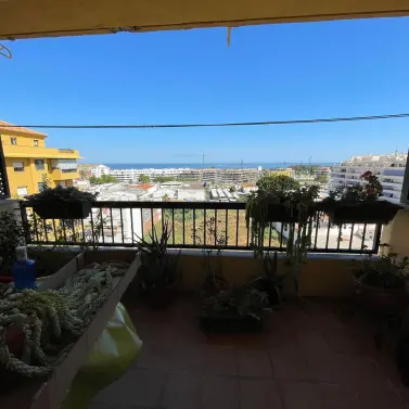 Sale of middle floor apartment in San Pedro de Alcántara