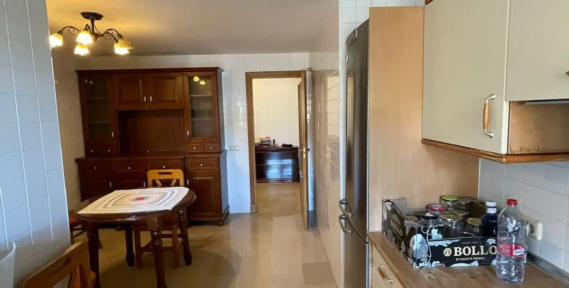 Sale of middle floor apartment in San Pedro de Alcántara 12