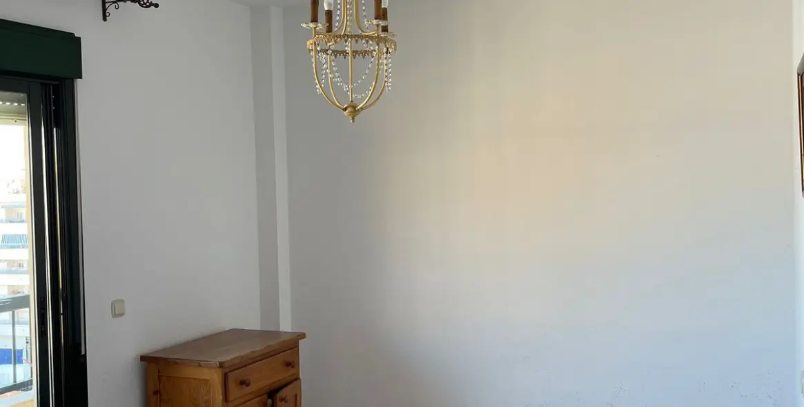 Sale of middle floor apartment in San Pedro de Alcántara 20