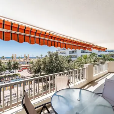 Venta de apartamento en planta media en Fuengirola