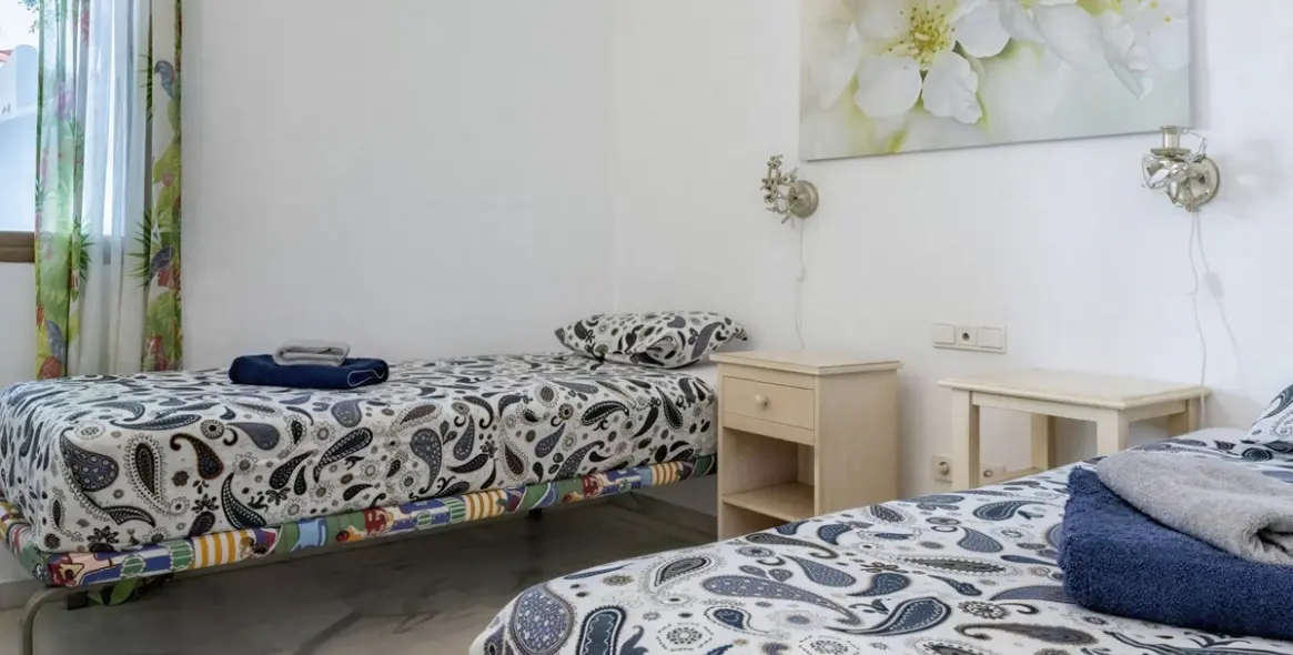 Sale of ground floor apartment in Elviria 15