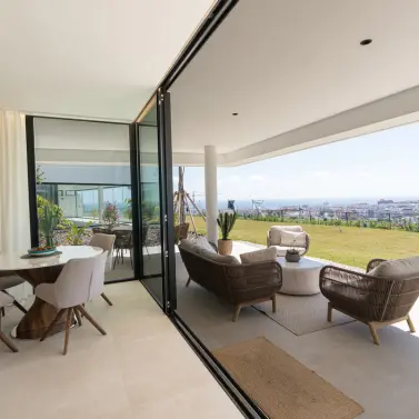 Sale of ground floor apartment in Estepona