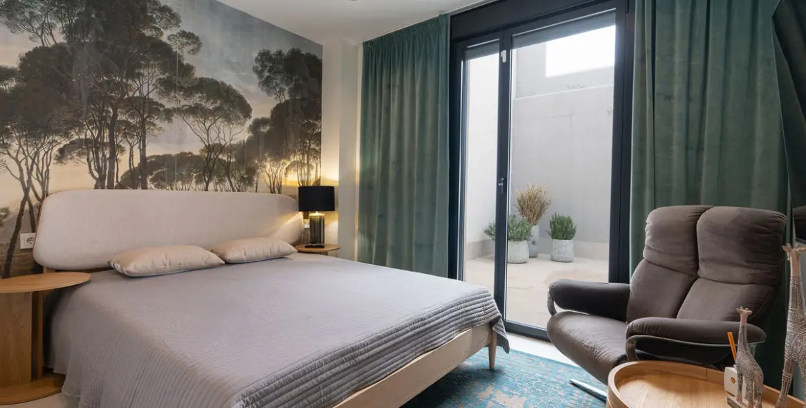 Sale of ground floor apartment in Estepona 13