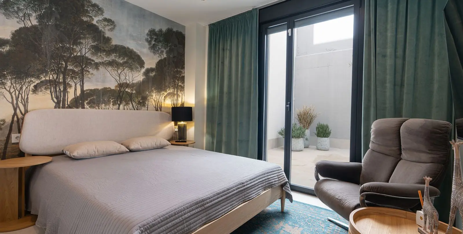 Sale of ground floor apartment in Estepona 12