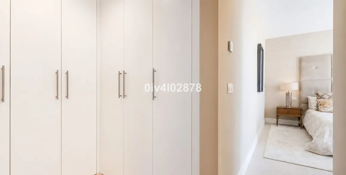 Sale of middle floor apartment in La Quinta 11