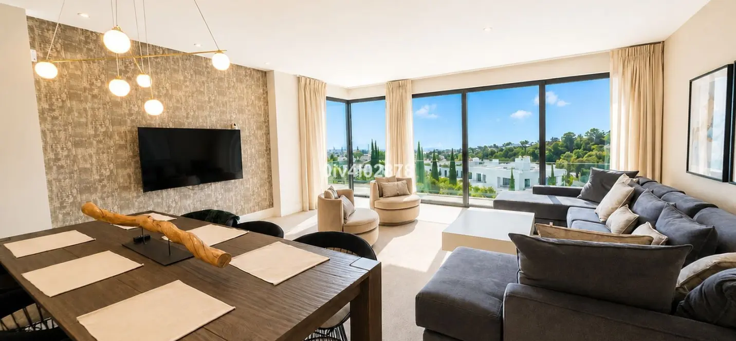 Sale of middle floor apartment in La Quinta 2