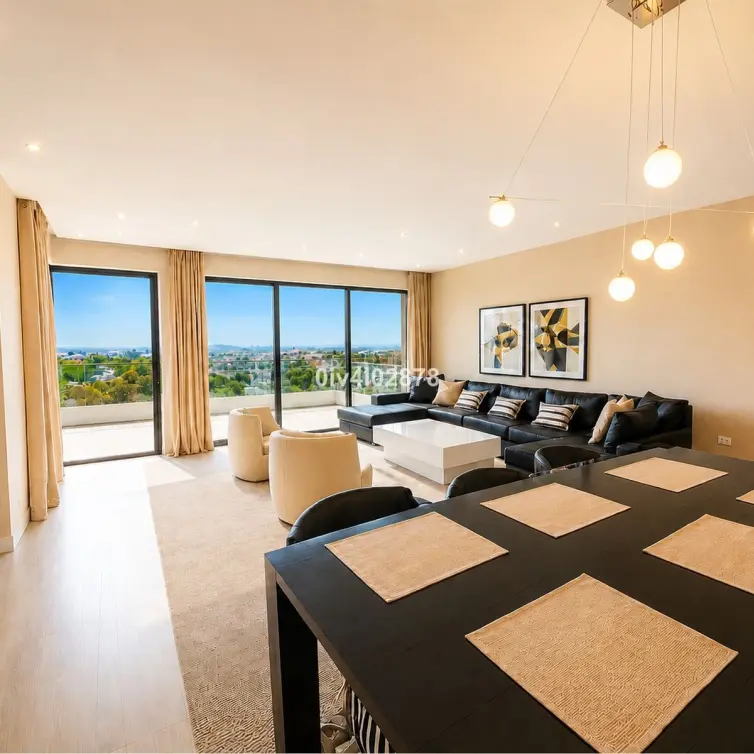 Sale of middle floor apartment in La Quinta