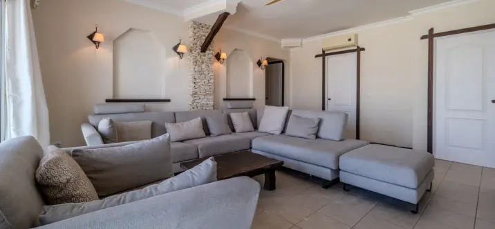 Venta de villa independiente en El Faro 2