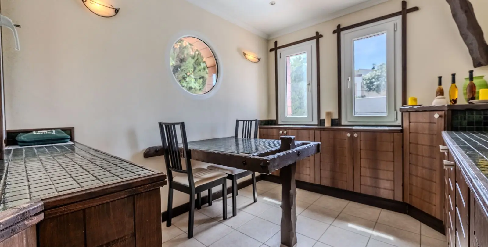 Sale of detached villa in El Faro 12