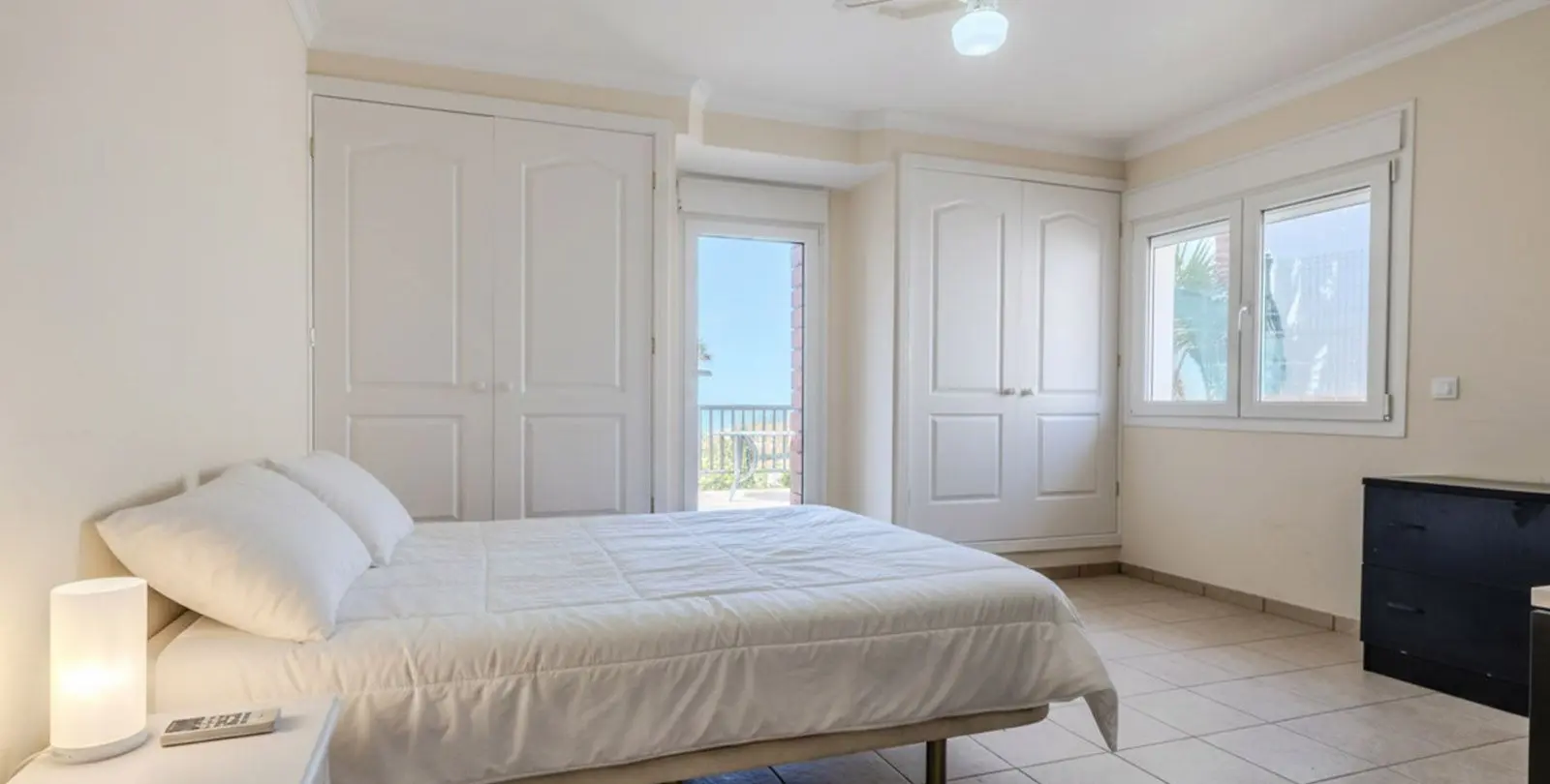 Sale of detached villa in El Faro 17