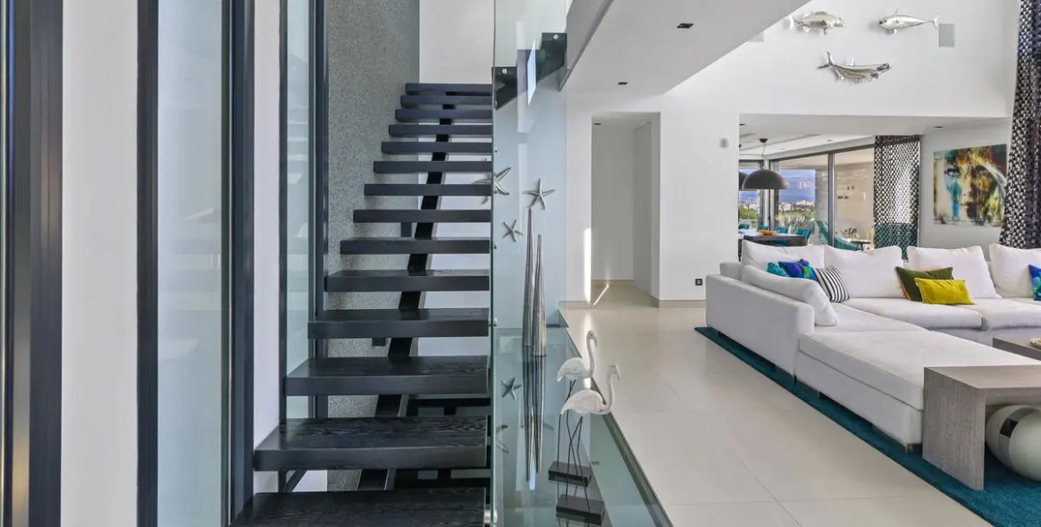 Venta de villa independiente en Los Flamingos 23
