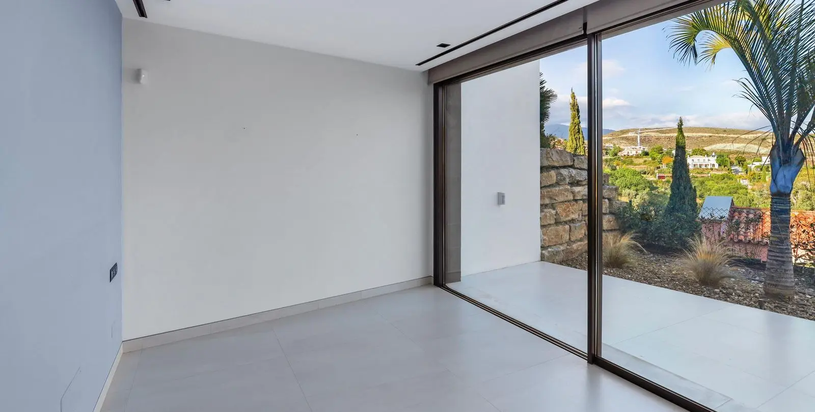 Venta de villa independiente en Los Flamingos 45