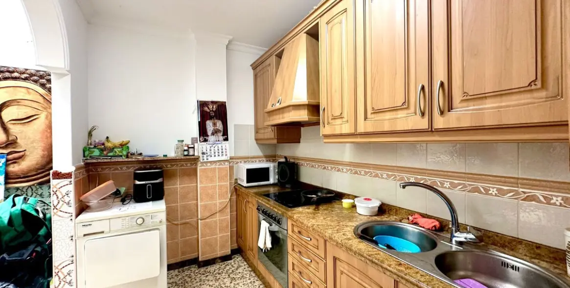 Продажа апартаментов на первом этаже в Estepona 4